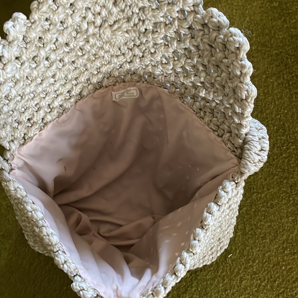 VINTAGE hand crafted macrame cream colored purse - Picture 6 of 10